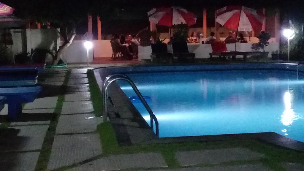 Hotel Thushara Kovalam Bagian luar foto