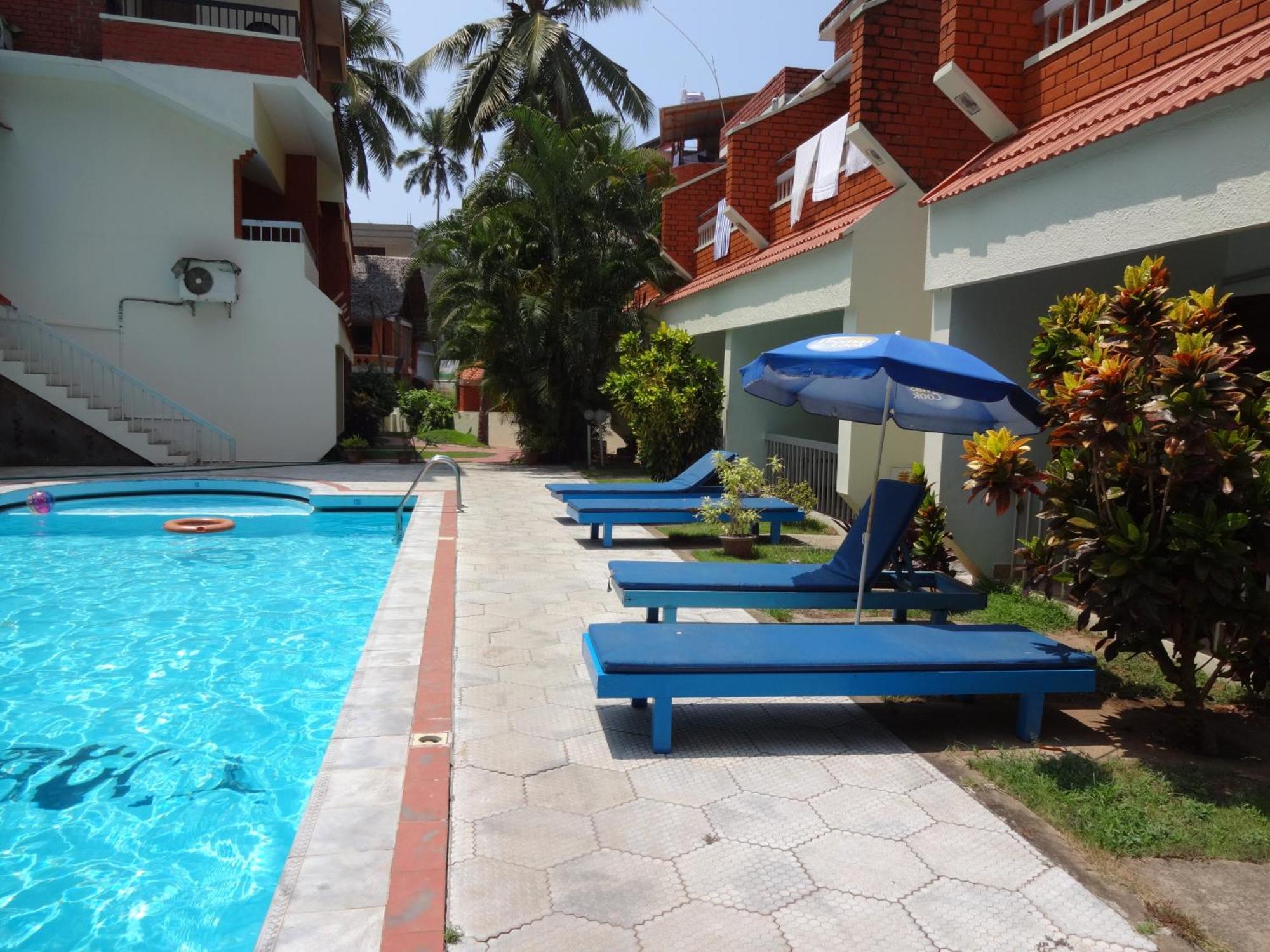 Hotel Thushara Kovalam Bagian luar foto